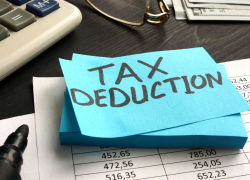 Difference Between Tax Credit and Tax Deduction