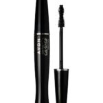 Difference Between Black and Very Black Mascara