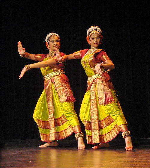 Bharatnatyam Dance Form in a Nutshell | by Samruddhi Ramakant Jathar |  Medium
