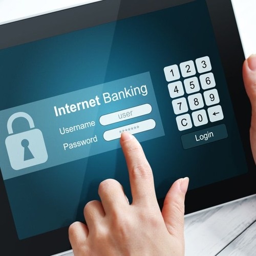 Difference between Mobile Banking and Internet Banking-1