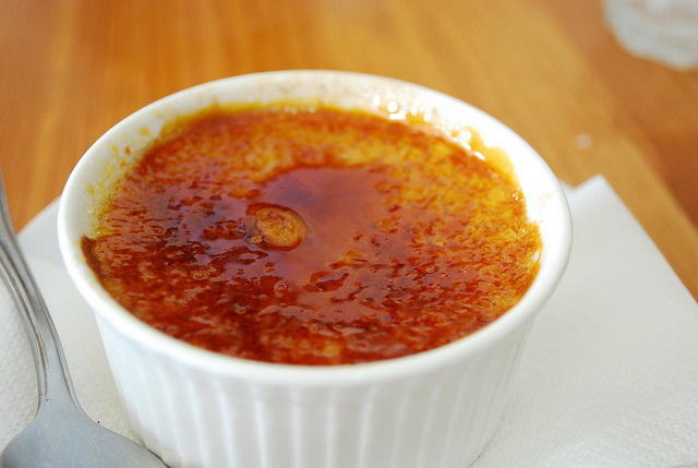 Difference Between Flan and Crème Brulee