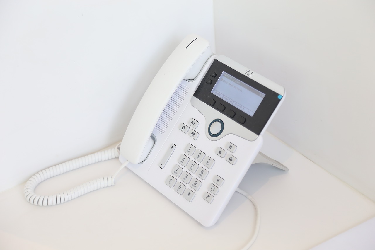 Difference Between Landline and VoIP
