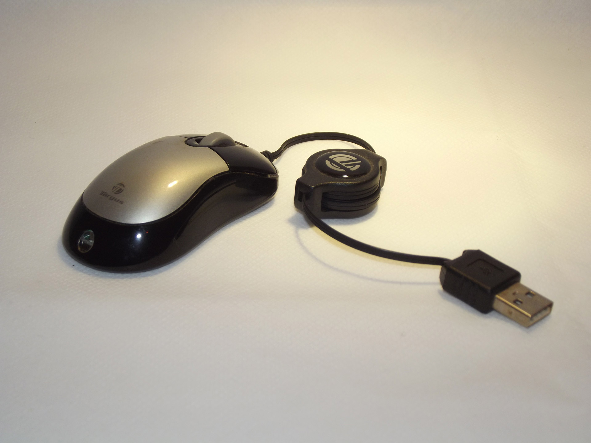 Bluetooth мышь usb. Мышь микро USB. Компьютерная мышь микро УСБ. Micro Bluetooth Mouse. Мышка с микро USB разъемом.