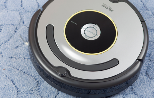 Difference Between Roomba and Dyson